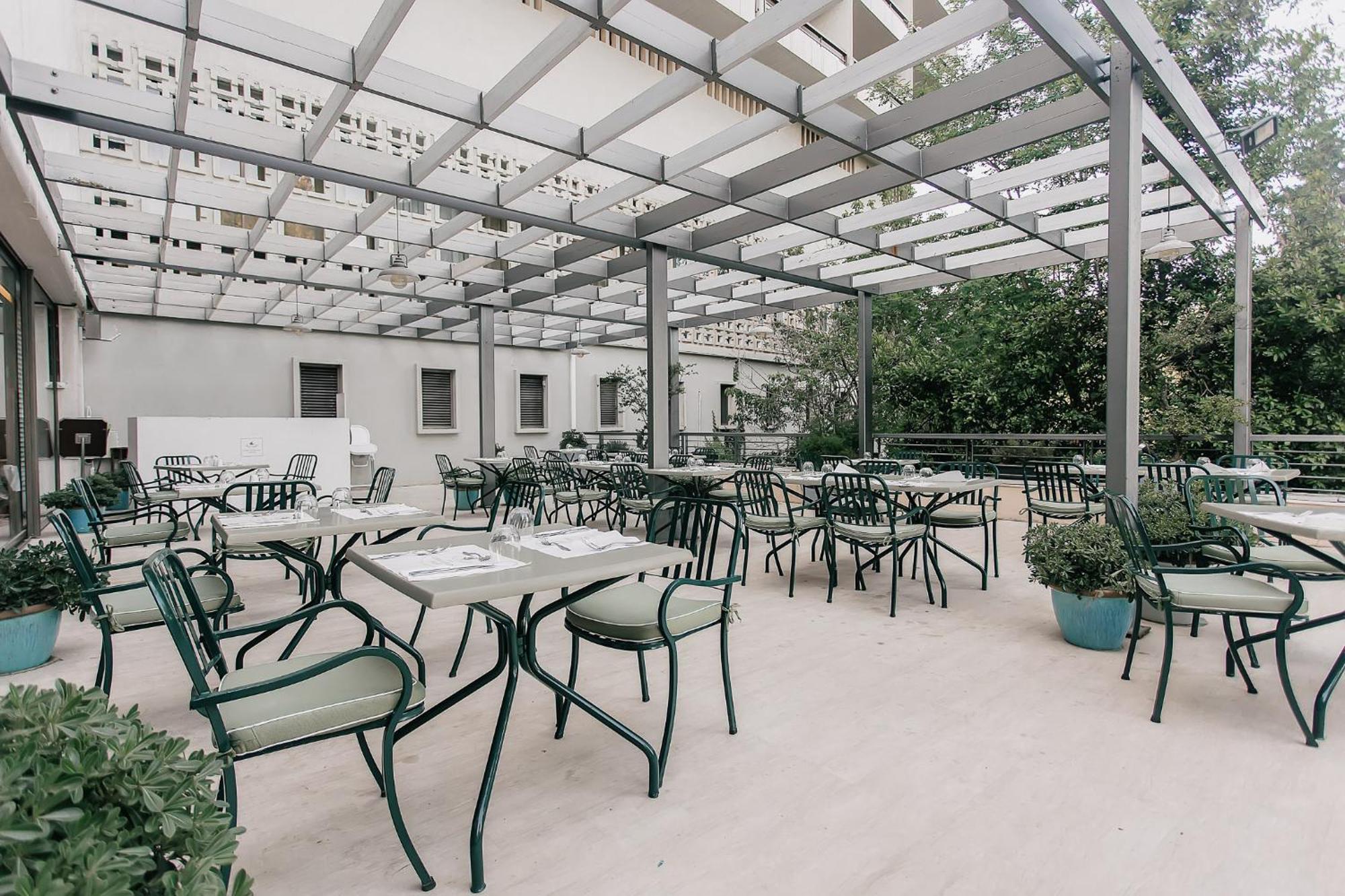 코르푸 홀리데이 팰리스 호텔 페라마 외부 사진 The Pergola